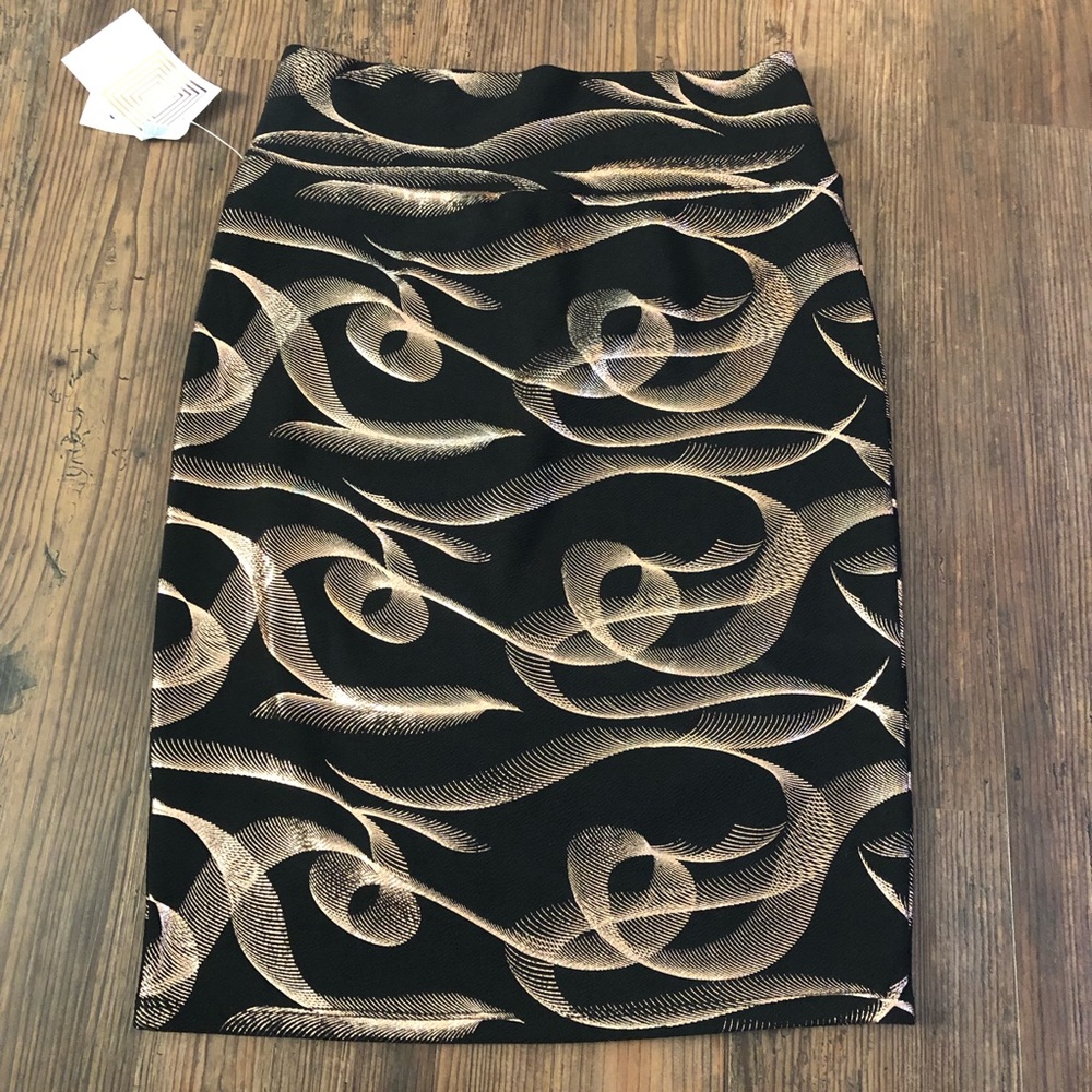Lularoe Cassie skirt Size Small